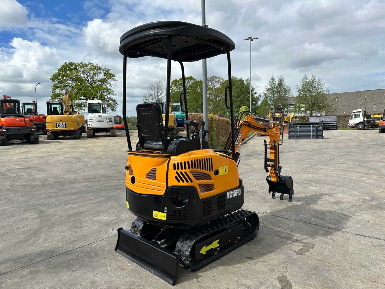 2025 Vicsec VC15PD Mini Excavator