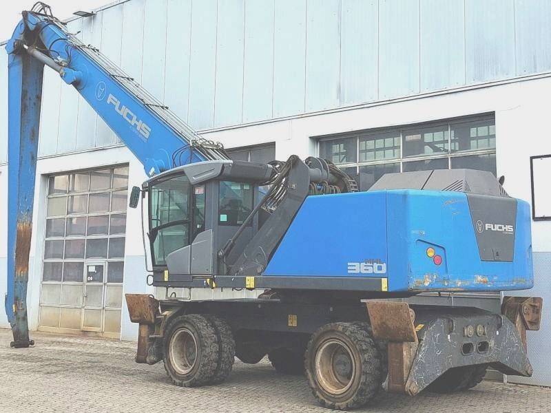 2017 Fuchs MHL360 F Material Handler