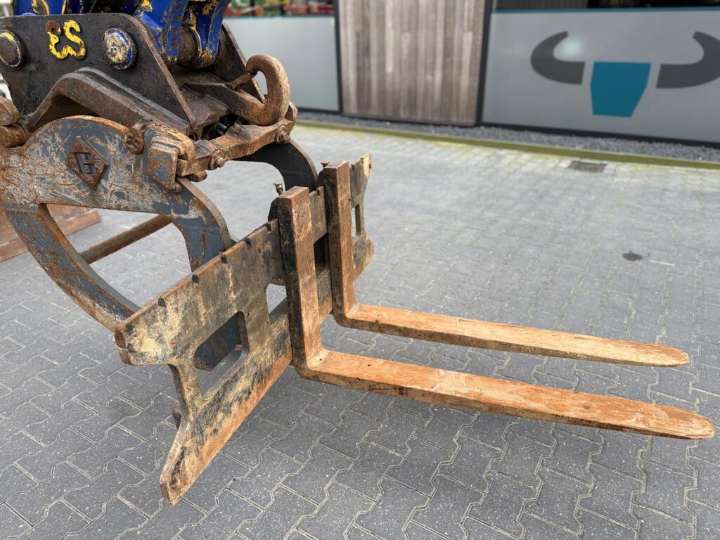 2018 Komatsu PW180-10 Wheel Excavator