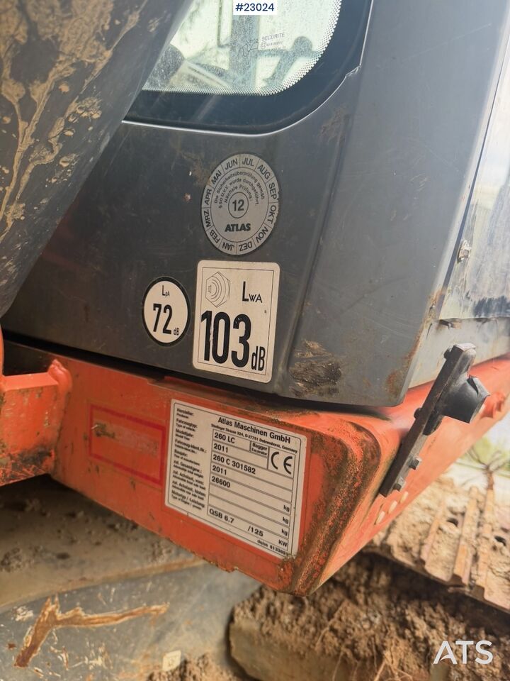 2011 Atlas 260LC Crawler Excavator