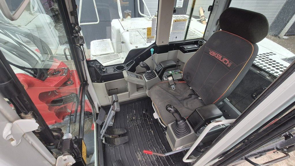 2012 Takeuchi TB1140 Crawler Excavator