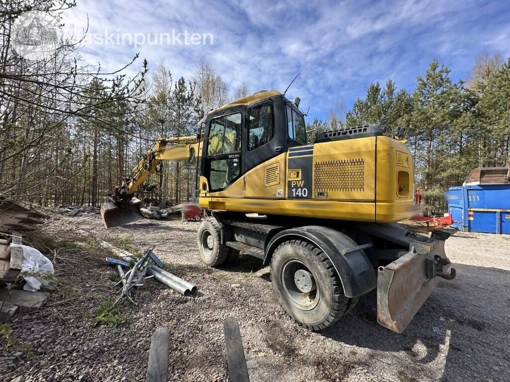 2007 Komatsu PW140-7 Wheel Excavator