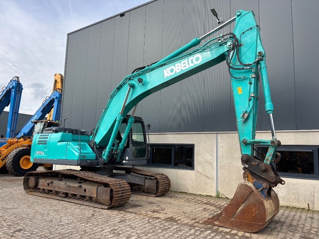 2017 Kobelco SK210LC-10 Crawler Excavator