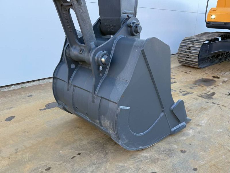 2026 Hyundai R210 SMART X PLUS Crawler Excavator