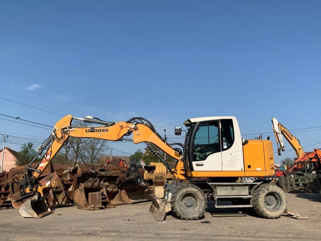 2015 Liebherr A912 COMPACT Wheel Excavator
