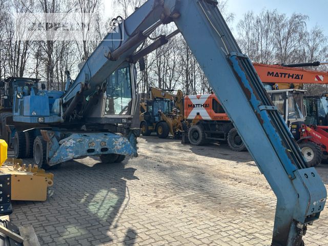 2007 Fuchs MHL320 Material Handler