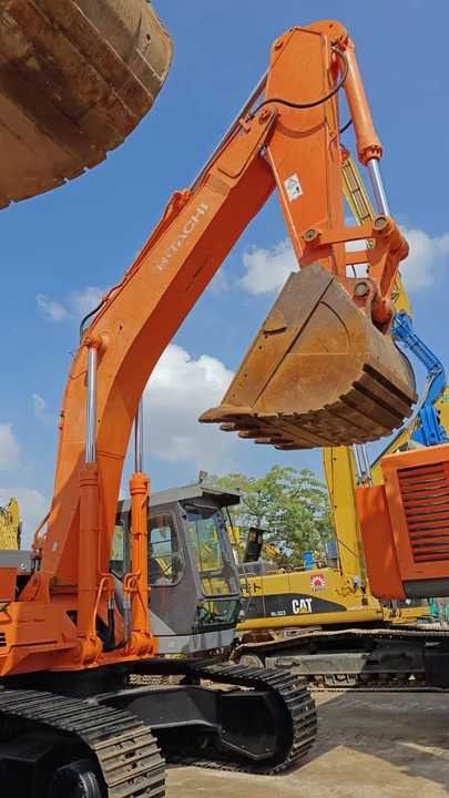 2023 Hitachi ZX450 Crawler Excavator