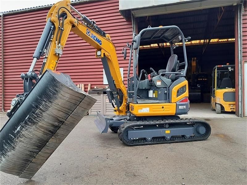 XCMG XE27E Mini Excavator