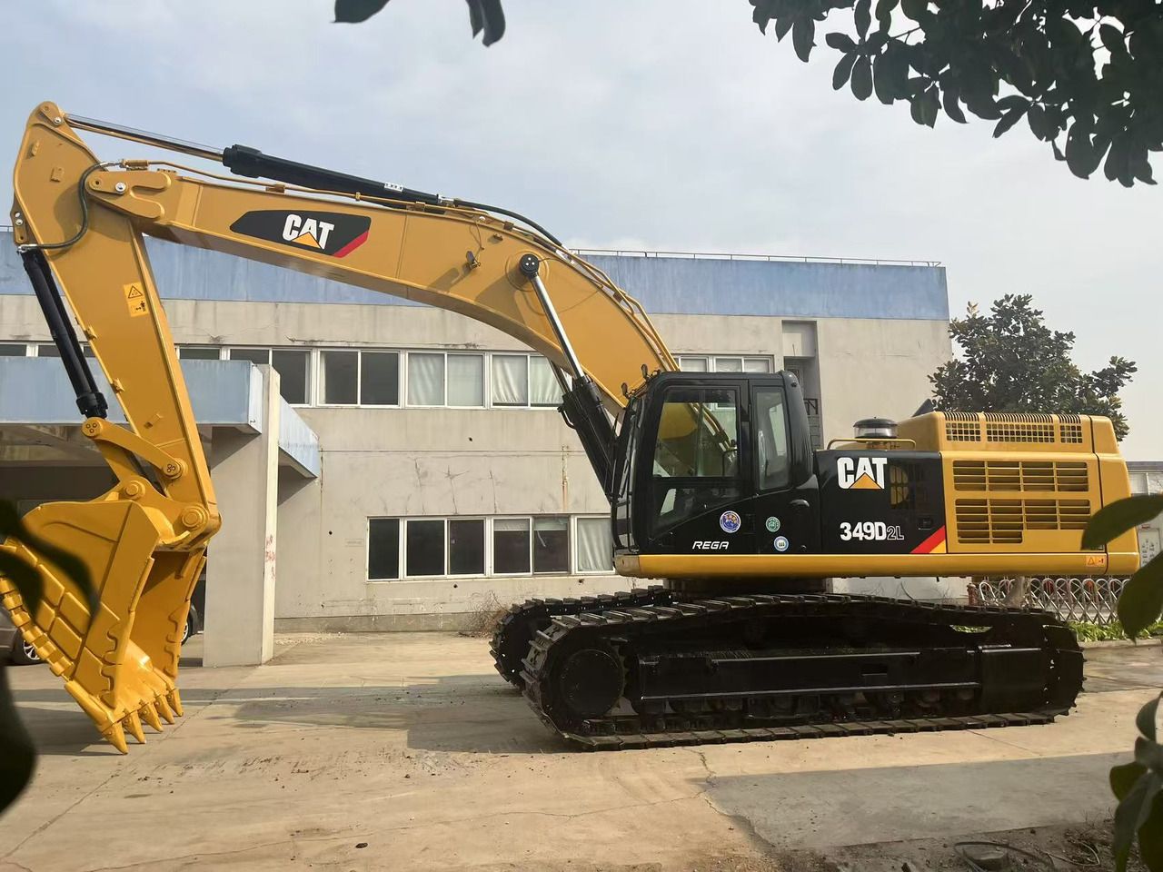 2022 Caterpillar 349D2L Crawler Excavator