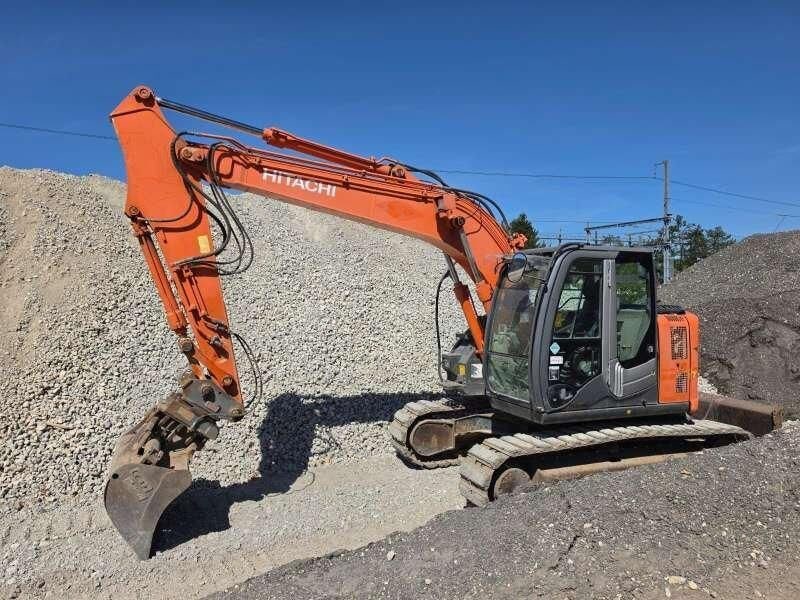 2010 Hitachi ZX135US-3 Crawler Excavator