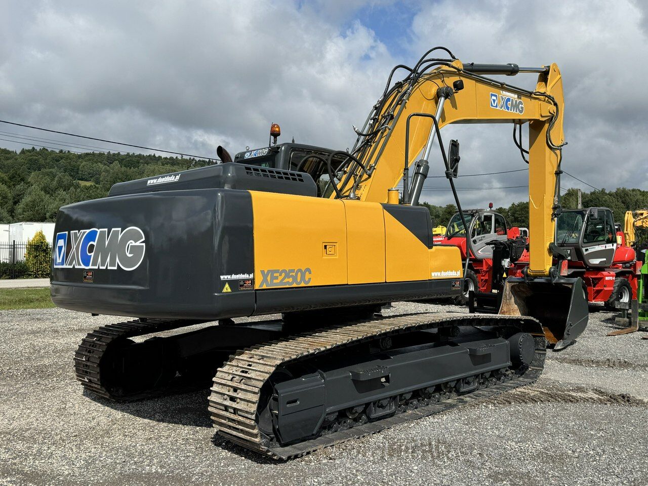 2018 XCMG XE 250C Crawler Excavator