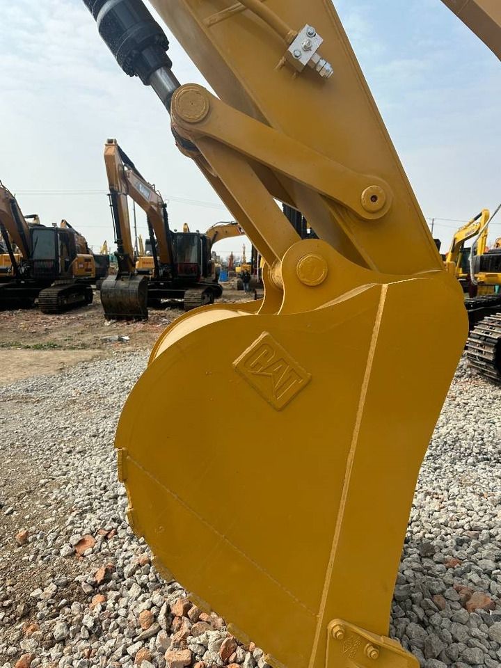 2024 Caterpillar 320D Crawler Excavator