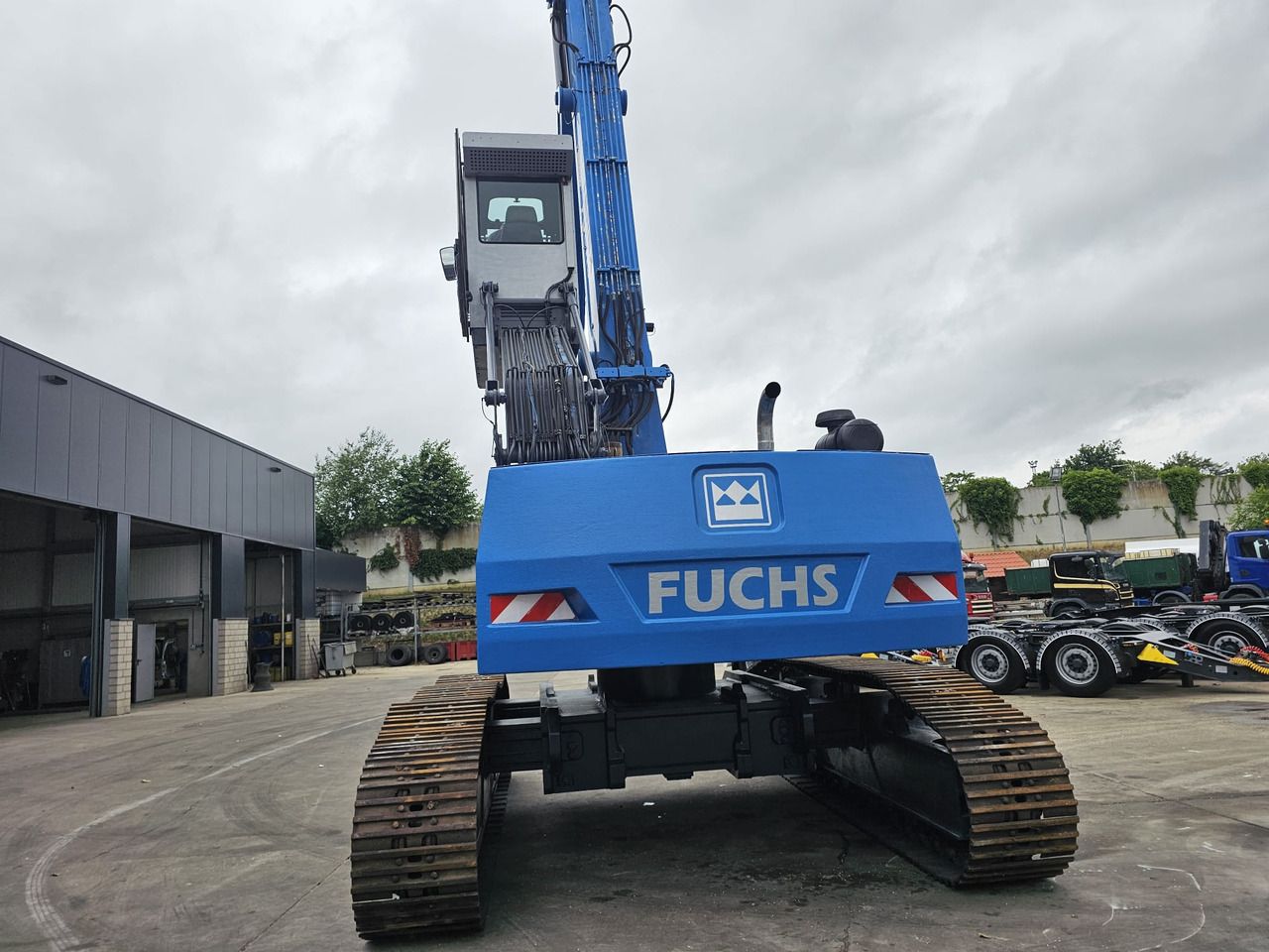 2003 Fuchs RHL 350 Material Handler