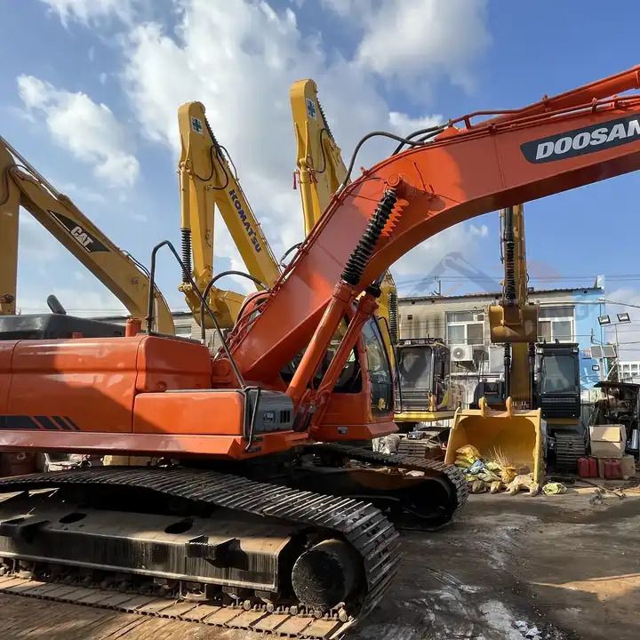 2019 Doosan DX300LC Crawler Excavator
