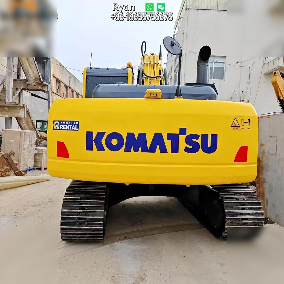 2022 Komatsu PC220-8 Crawler Excavator