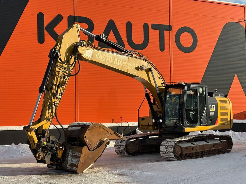 Caterpillar 323 FL 3D Ready / Tiltrotator / AC / Central Lubrication (2017)