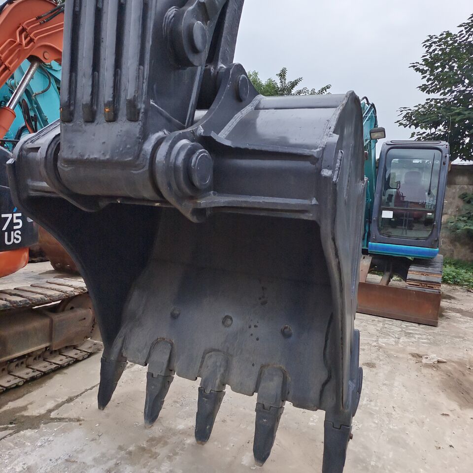 2025 Volvo EC480D Crawler Excavator