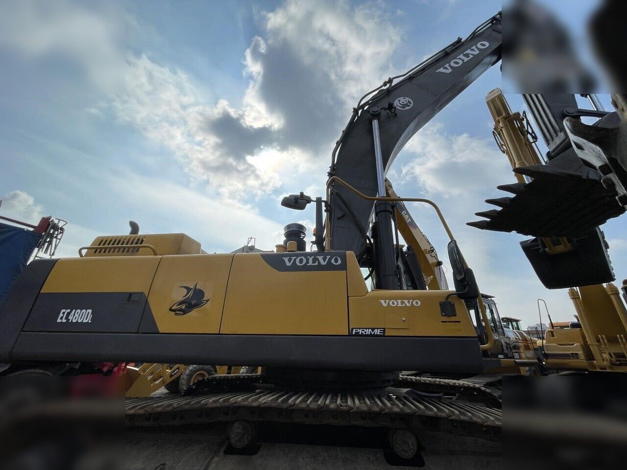2018 Volvo EC480DL Crawler Excavator