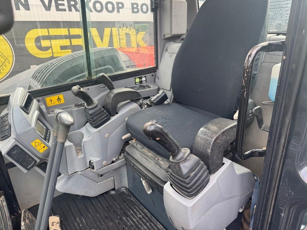 2015 Kubota KX080-4 Mini Excavator