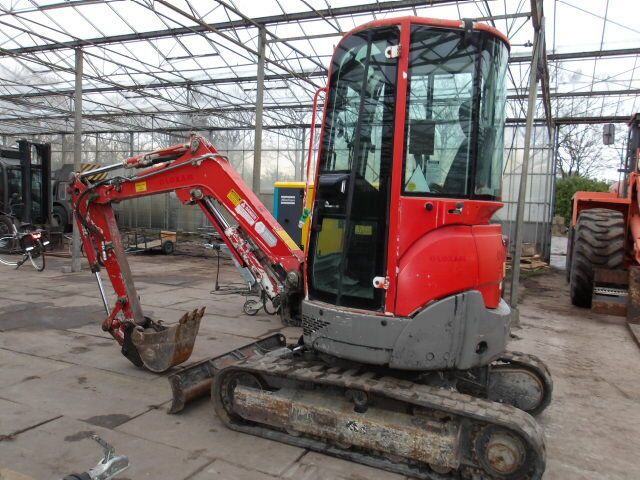 2014 Yanmar VIO25-4 Mini Excavator