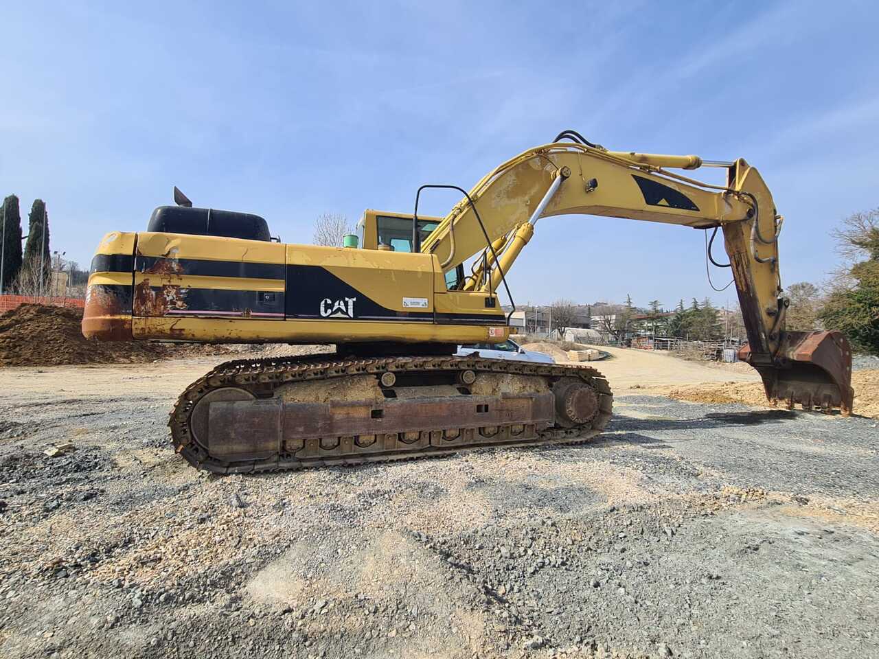 2001 Caterpillar 330BL Crawler Excavator