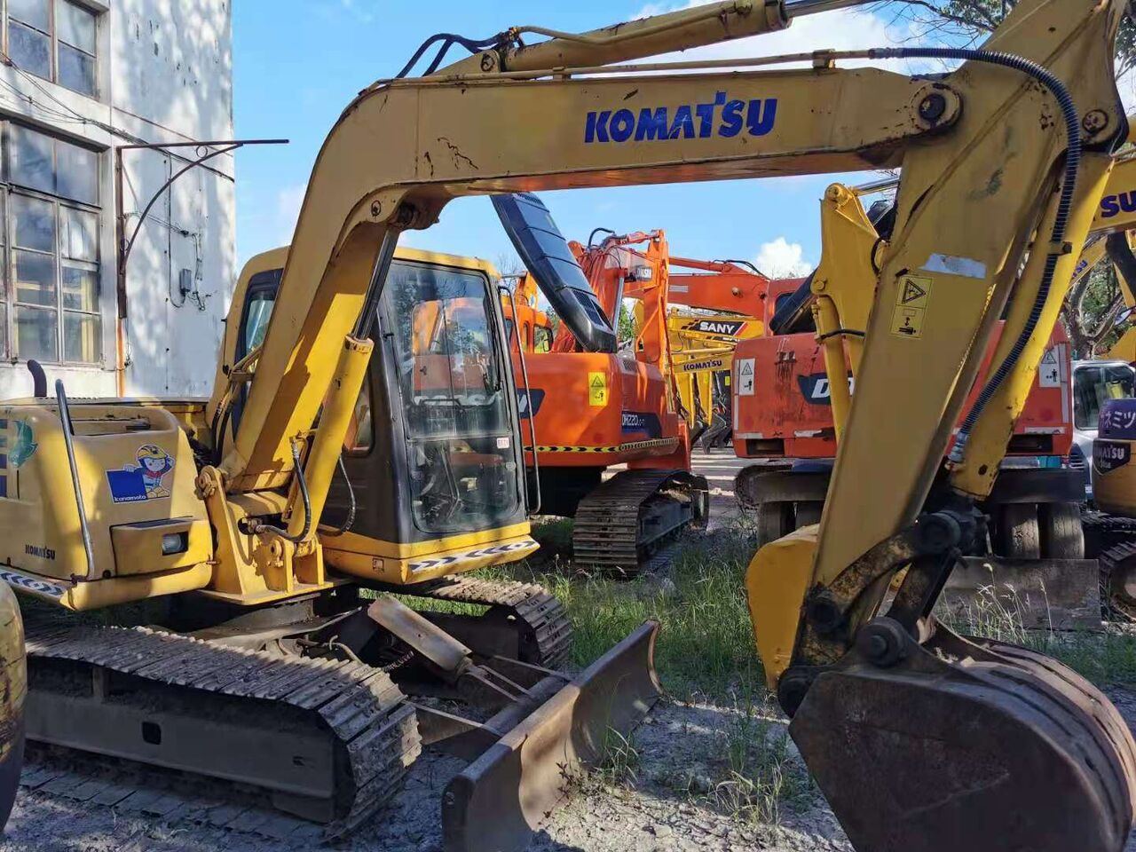 2023 Komatsu PC60-7