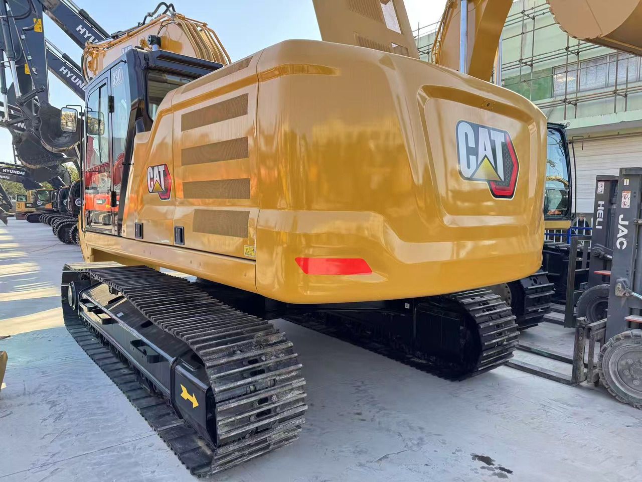 2023 Caterpillar 330GC Crawler Excavator