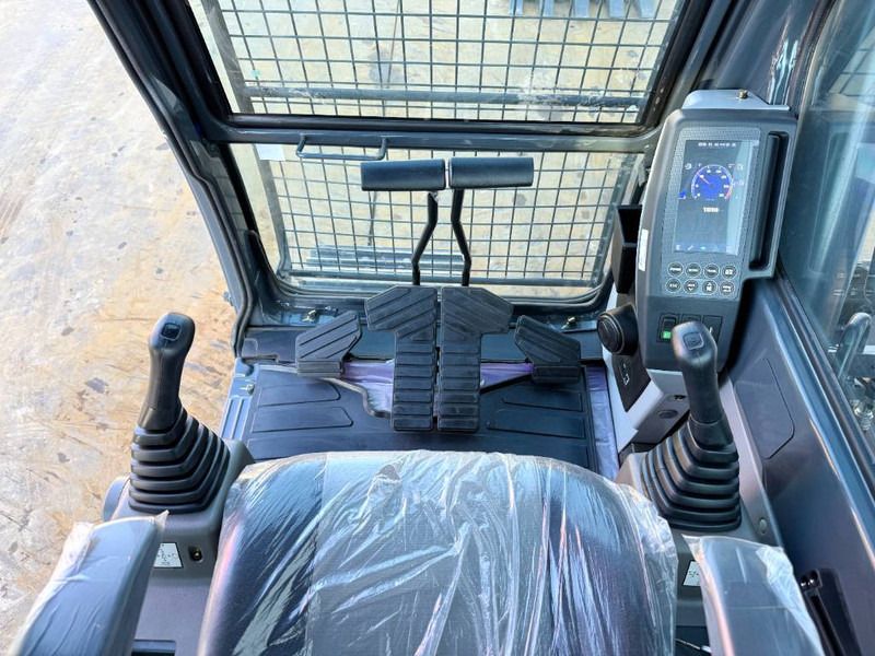 2026 Hyundai R210 SMART X PLUS Crawler Excavator