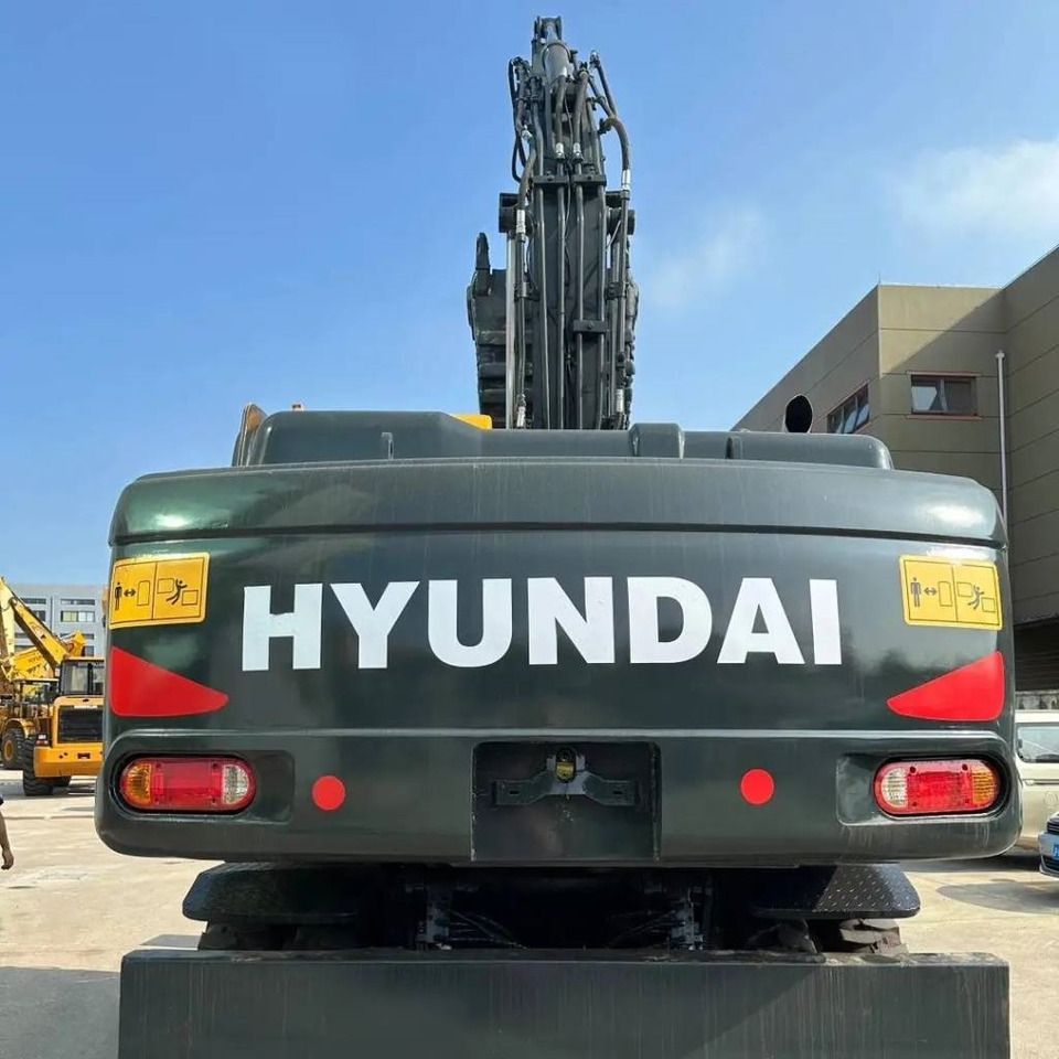 2023 Hyundai R210W-9T Wheel Excavator