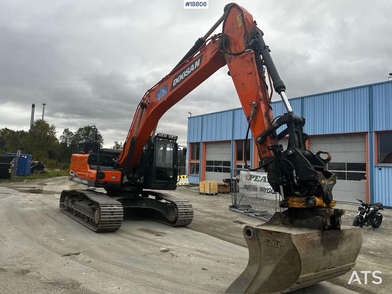 2022 Doosan DX225LC-7 Crawler Excavator