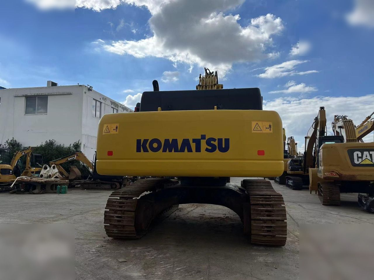 2018 Komatsu PC400-8 Crawler Excavator