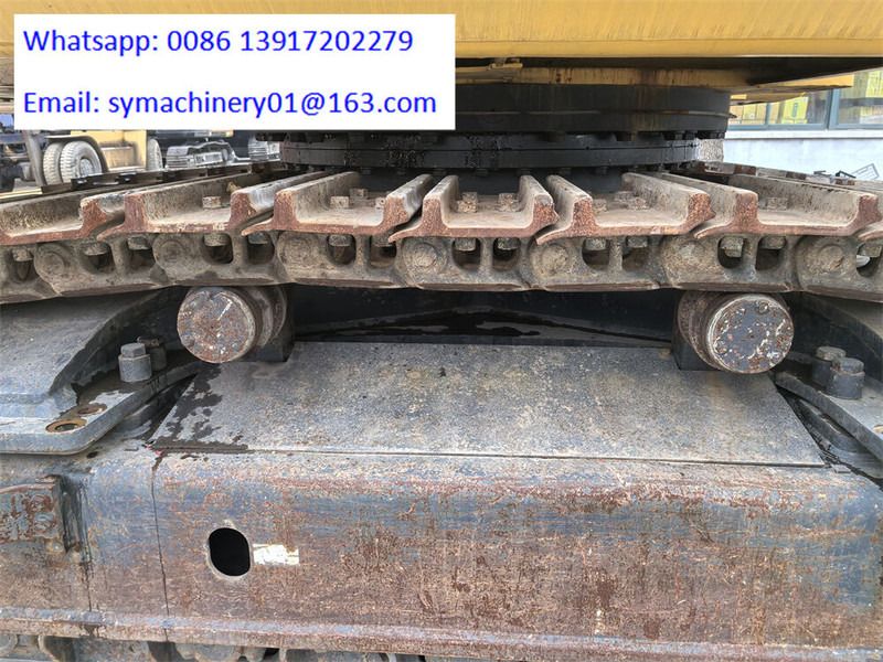 2020 Komatsu PC450-8 Crawler Excavator