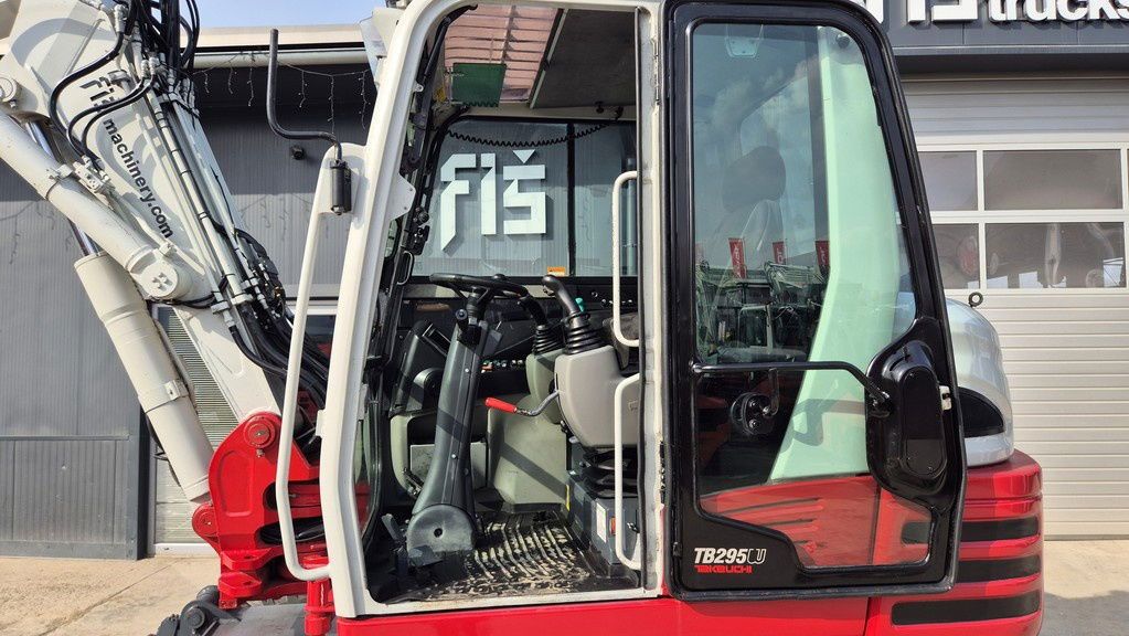 2021 Takeuchi TB295W Wheel Excavator