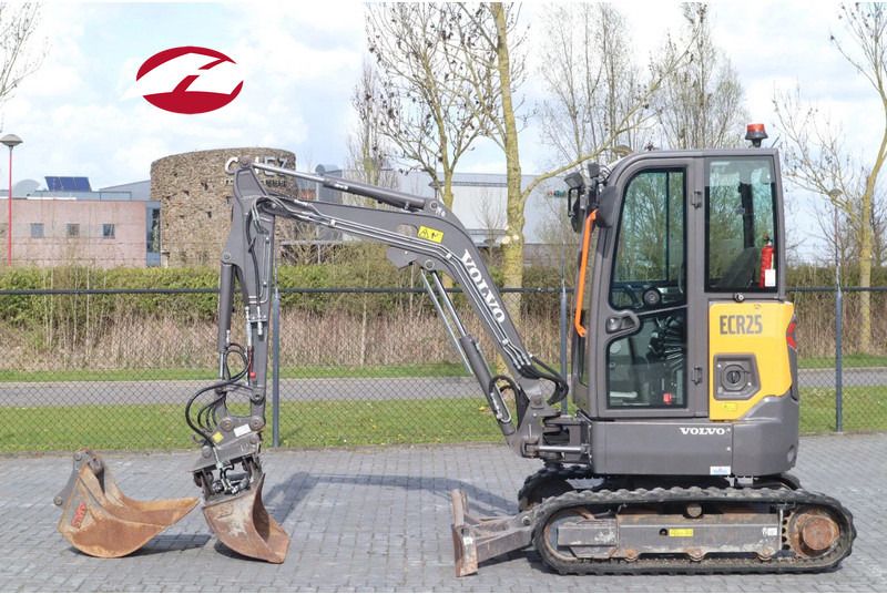 Volvo ECR25 Electric | JECR25D | Tiltbucket | Bucket (2021)