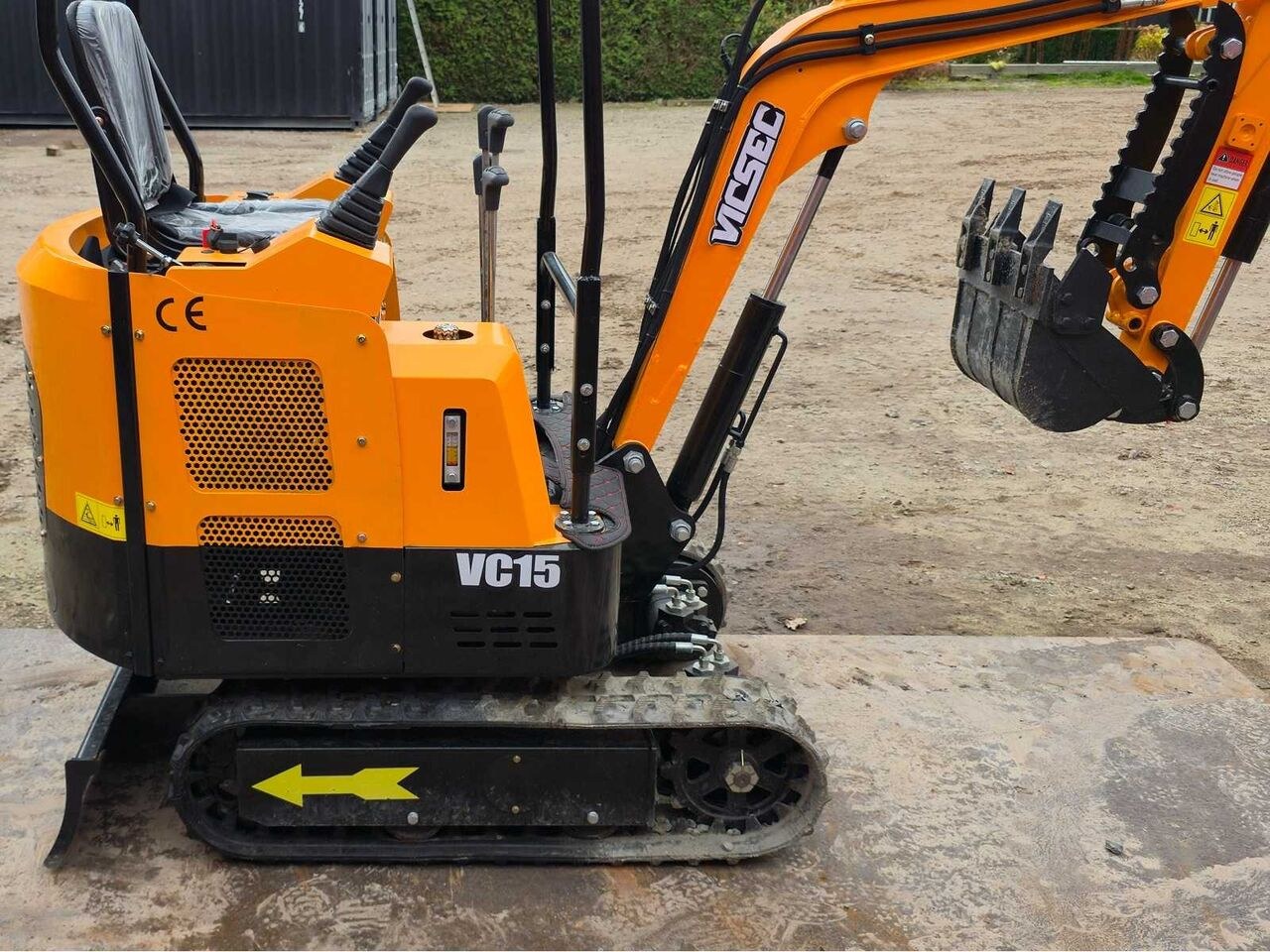 2025 Vicsec VC15 Mini Excavator