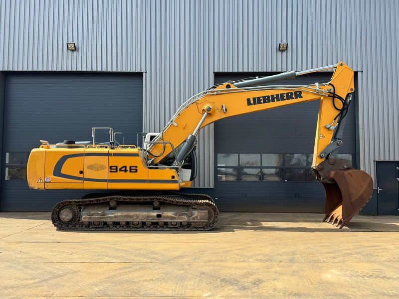 2018 Liebherr R946LC Crawler Excavator