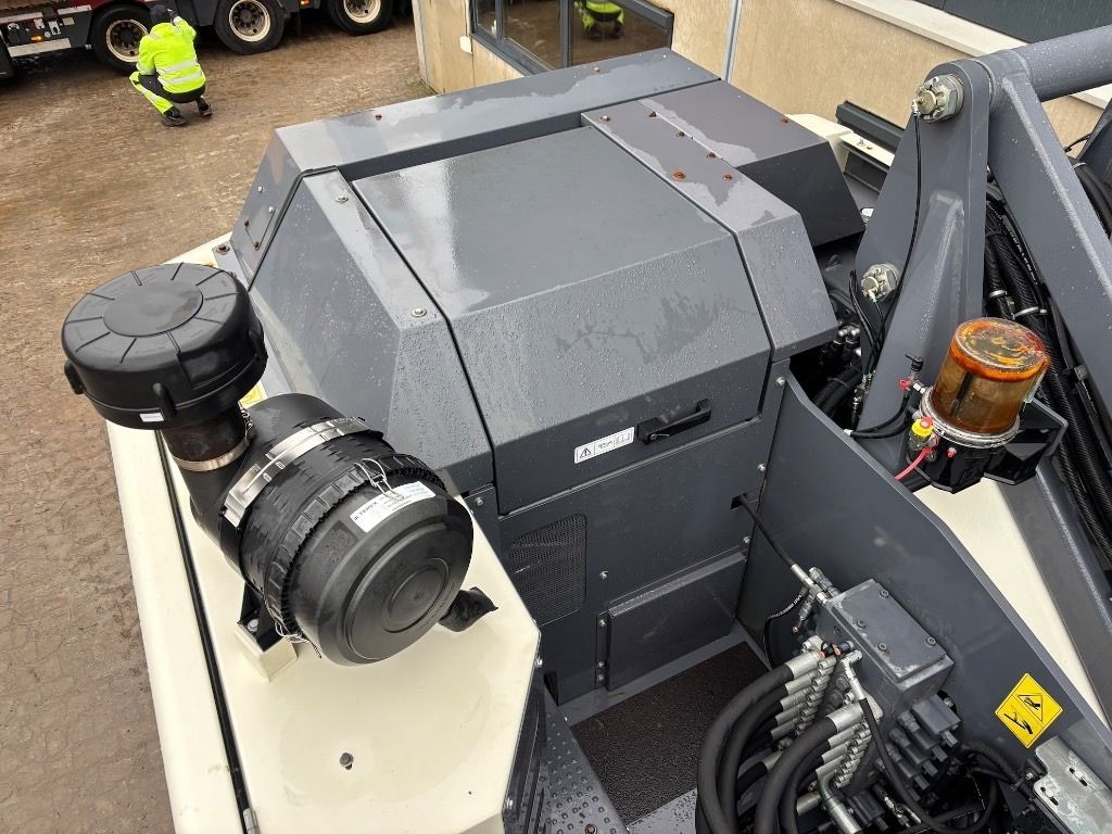2021 Terex MHL331F Material Handler
