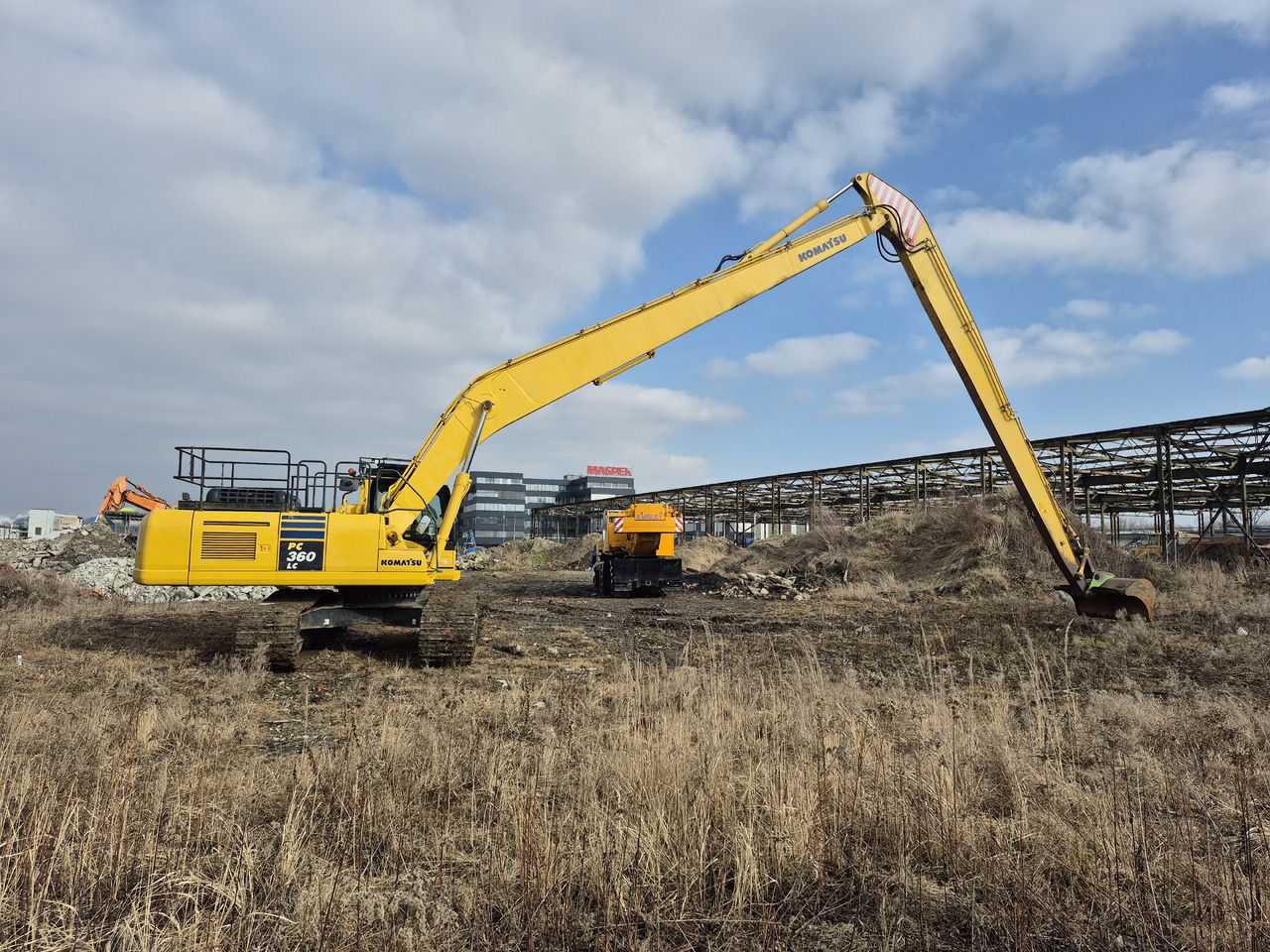 2015 Komatsu PC360LC-10 Crawler Excavator