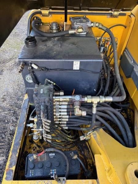 2006 Komatsu PC110 Crawler Excavator