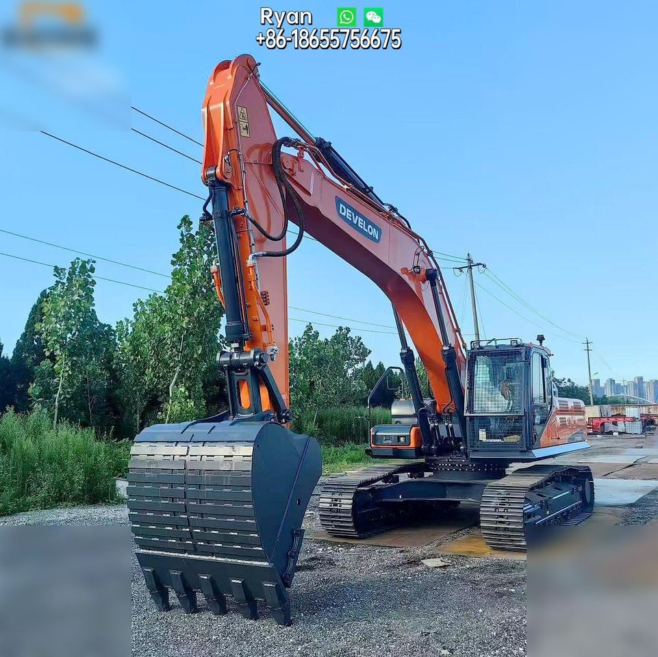 2025 Develon DX360LCA-7B Crawler Excavator