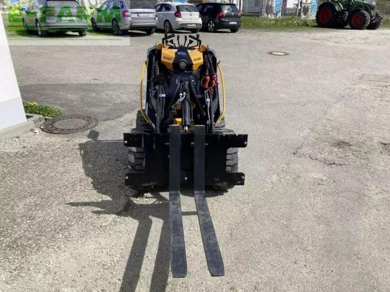 2024 Giant GS900 Mini Excavator