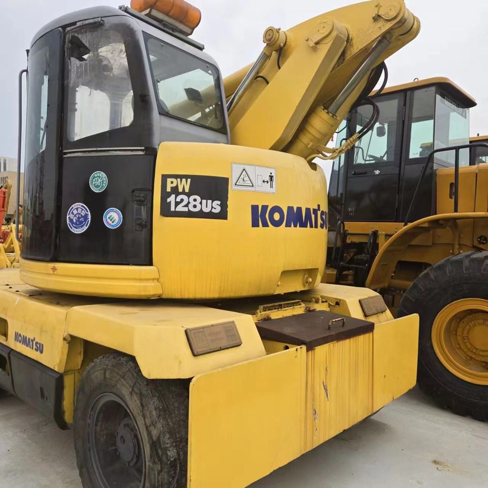 2020 Komatsu PC128US Wheel Excavator