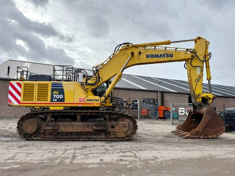2015 Komatsu PC700LC-8EO Crawler Excavator