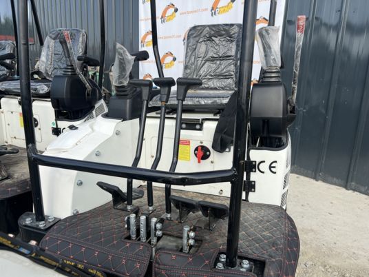 2024 JPC HT13 Mini Excavator