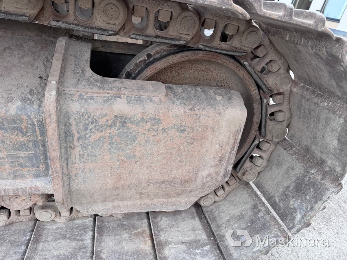 2019 Volvo ECR235EL Crawler Excavator