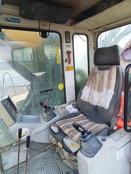 2000 Liebherr R964 Crawler Excavator