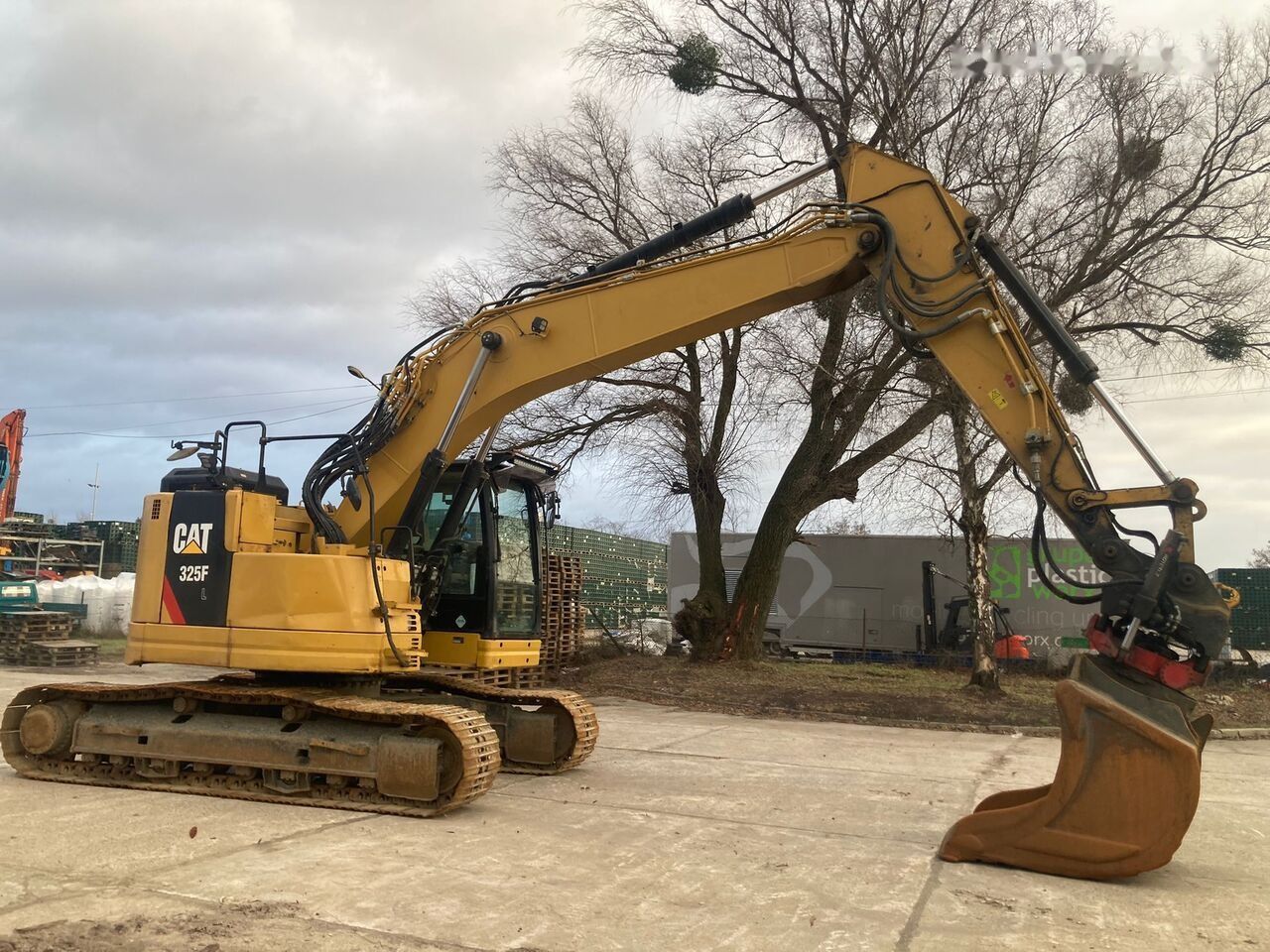 2018 Caterpillar 325FL Crawler Excavator