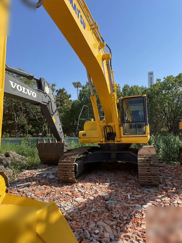 2017 Komatsu PC400-7 Crawler Excavator