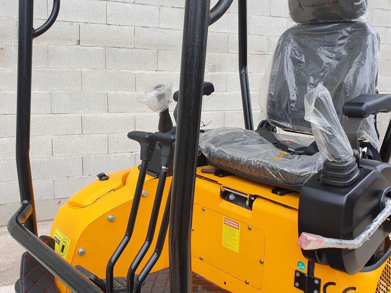 New JPC HT18 Mini Excavator