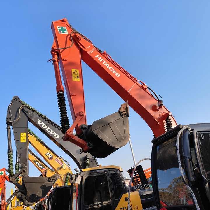 2024 Hitachi ZX130 Raupenbagger